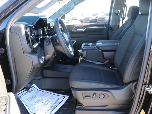 New 2026 GMC Sierra 1500 Elevation w/ LPO, Elevation Black Package image 13