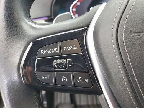 Used 2023 BMW 530i w/ Premium Package RWD image 23