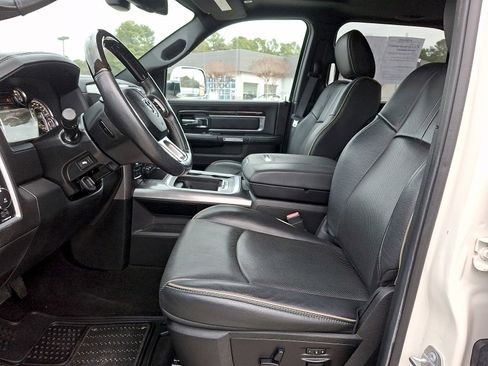 Used 2017 RAM 1500 Limited image 13