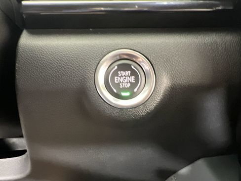 Certified 2026 GMC Terrain AT4 AWD/4WD image 18