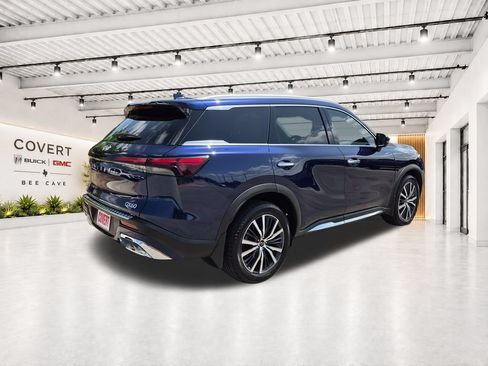 Used 2022 INFINITI QX60 Sensory w/ Cargo Package AWD/4WD image 11