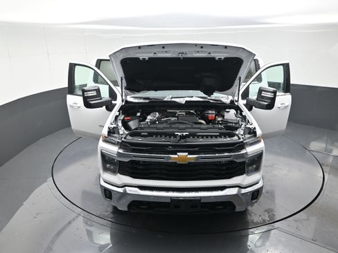 New 2026 Chevrolet Silverado 3500 LT w/ Safety Package image 12