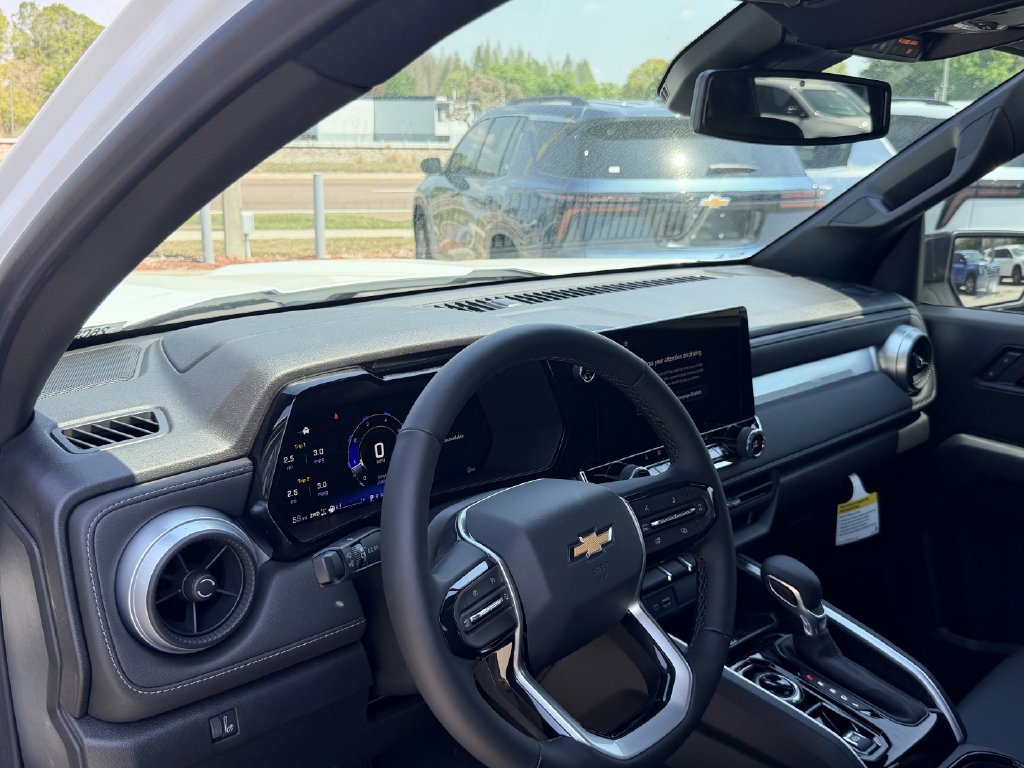 New 2026 Chevrolet Colorado LT w/ LT Convenience Package AWD/4WD image 18