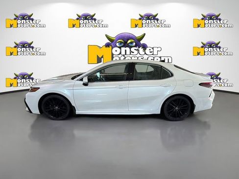 Used 2023 Toyota Camry XSE AWD/4WD image 7