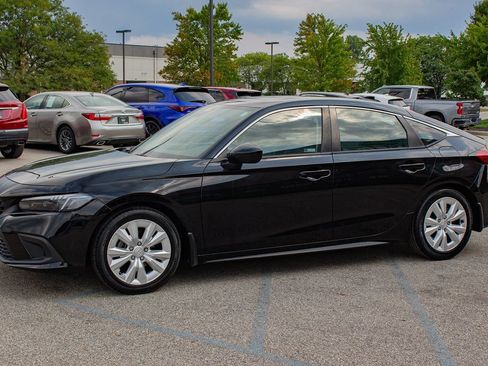 Used 2022 Honda Civic EX-L image 4