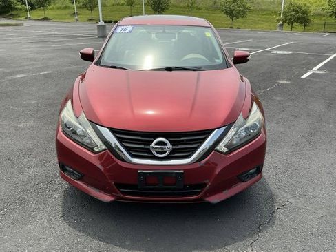 Used 2016 Nissan Altima 2.5 SL w/ 2.5 Technology w/LED Package FWD image 10