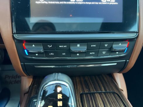 Used 2017 Maserati Quattroporte S GranLusso Q4 image 24