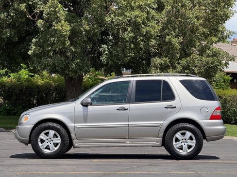 Used 2005 Mercedes-Benz ML 350 4MATIC image 2