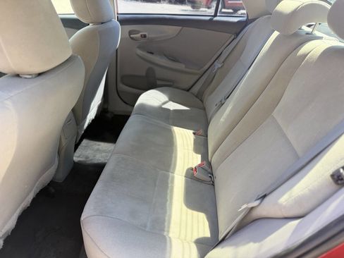Used 2013 Toyota Corolla L FWD image 18
