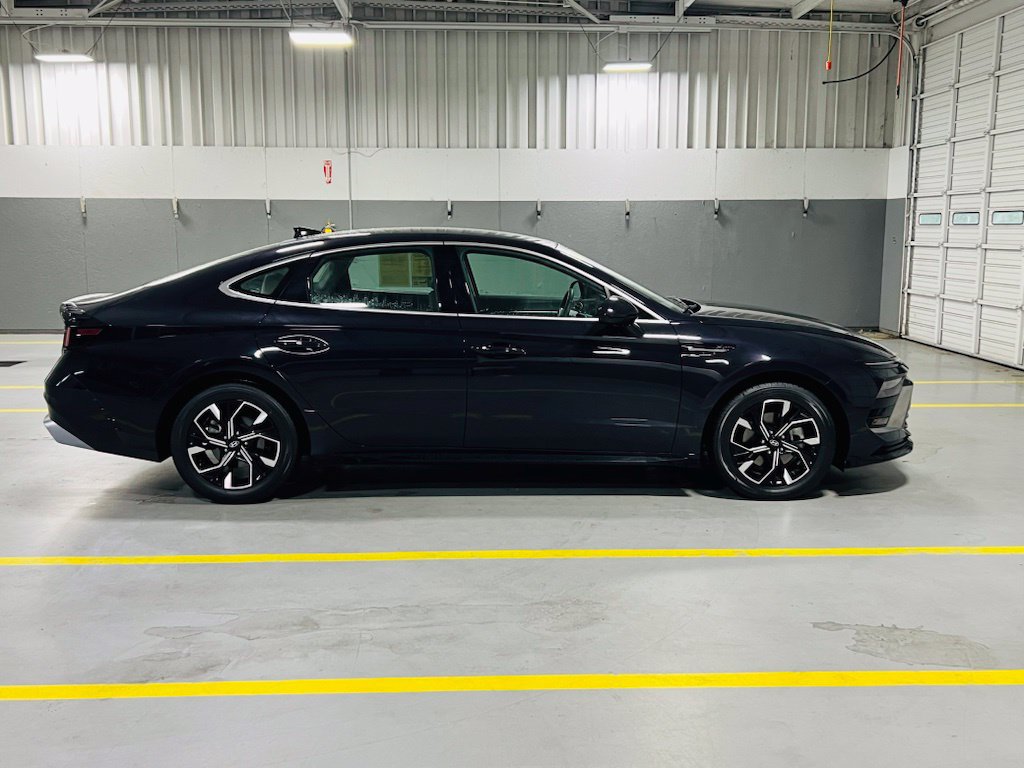 Used 2025 Hyundai Sonata SEL FWD image 18