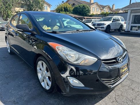 Used 2012 Hyundai Elantra Limited w/ Technology Pkg 5 FWD image 3