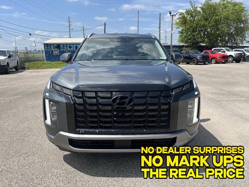 Used 2025 Hyundai Palisade SEL FWD image 8