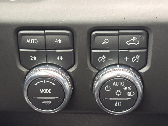 Used 2023 GMC Sierra 1500 AT4X AWD/4WD image 31