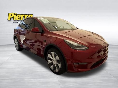 Used 2024 Tesla Model Y Long Range image 7