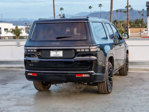 New 2026 Jeep Grand Wagoneer Limited image 9