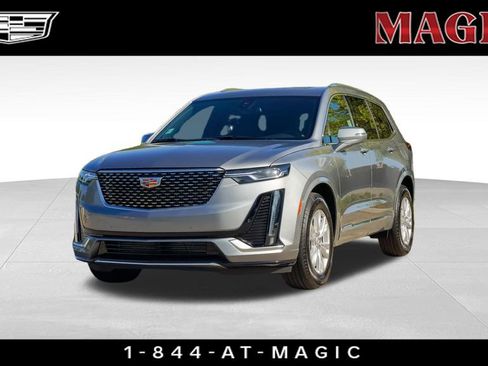 Certified 2025 Cadillac XT6 Luxury FWD image 1