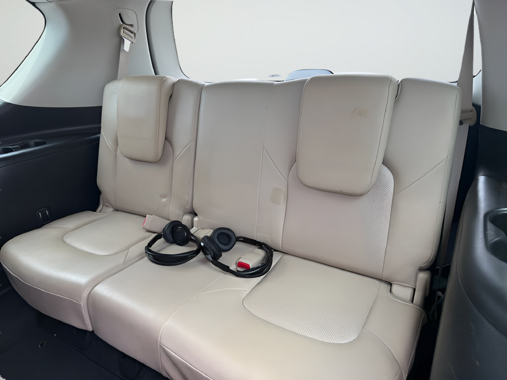 Used 2021 Nissan Armada Platinum RWD image 25