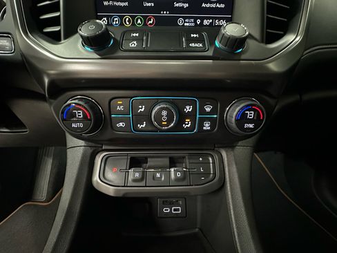 Certified 2023 GMC Acadia AT4 w/ Preferred Package AWD/4WD image 29