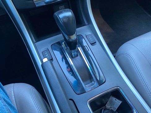 Used 2013 Honda Accord EX-L image 35