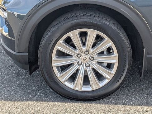 Used 2023 Ford Explorer King Ranch w/ Technology Package image 10