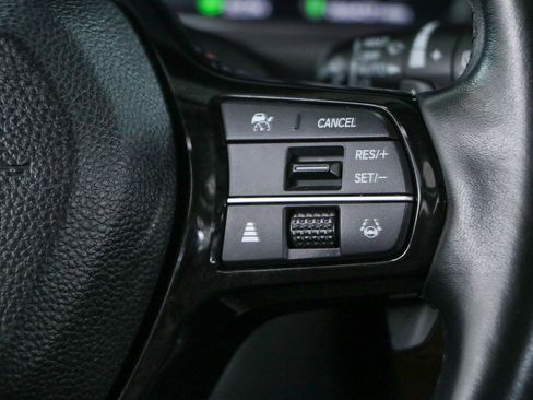Used 2023 Honda Pilot Elite image 14
