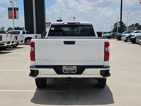 Used 2025 Chevrolet Silverado 2500 LT w/ Safety Package AWD/4WD image 6