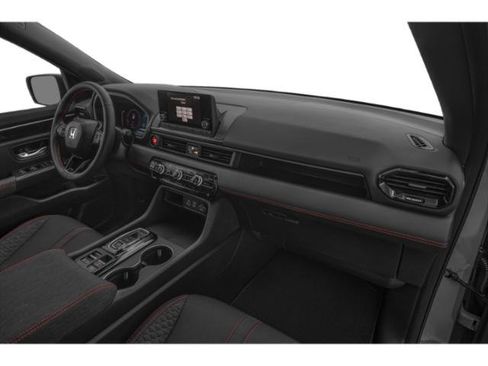 Used 2025 Honda Pilot Sport image 15