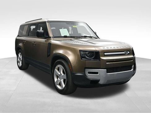 Used 2024 Land Rover Defender 130 S AWD/4WD image 7