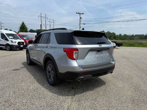 Certified 2023 Ford Explorer XLT w/ Equipment Group 202A AWD/4WD image 26