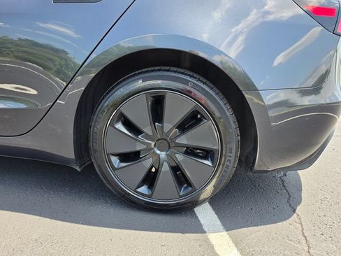 Used 2025 Tesla Model 3 Long Range RWD image 10