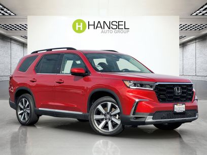 Used 2025 Honda Pilot Touring