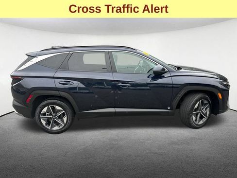 Used 2025 Hyundai Tucson SEL AWD/4WD image 11