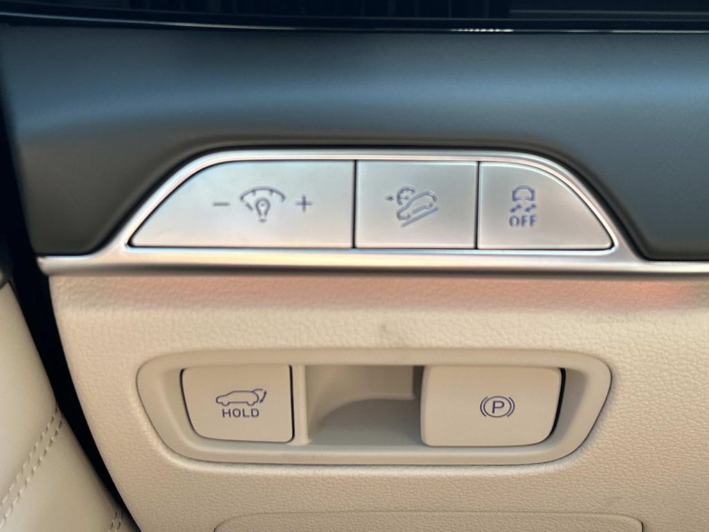 New 2027 Genesis GV80 2.5T Prestige AWD/4WD image 30