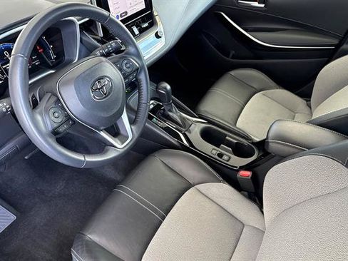 Used 2024 Toyota Corolla XSE FWD image 9