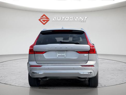 Used 2022 Volvo XC60 T8 Inscription w/ Advanced Package image 6