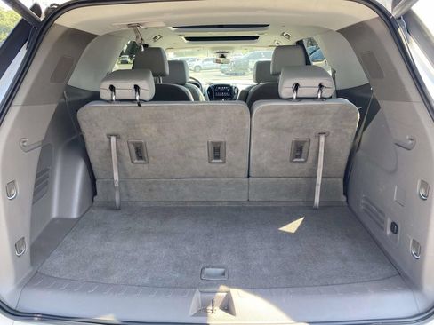 Used 2019 Chevrolet Traverse Premier AWD/4WD image 8