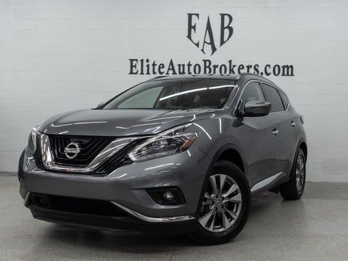 Used 2018 Nissan Murano SV FWD image 1