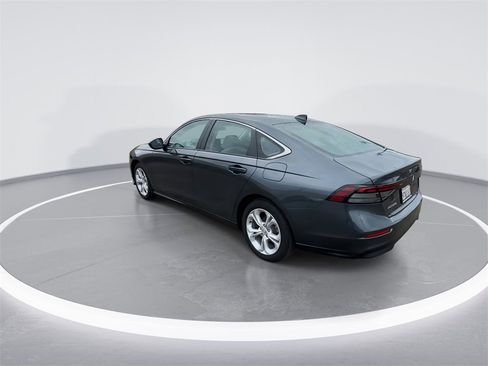 Used 2025 Honda Accord LX image 10
