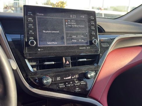 Used 2021 Toyota Camry XSE image 12