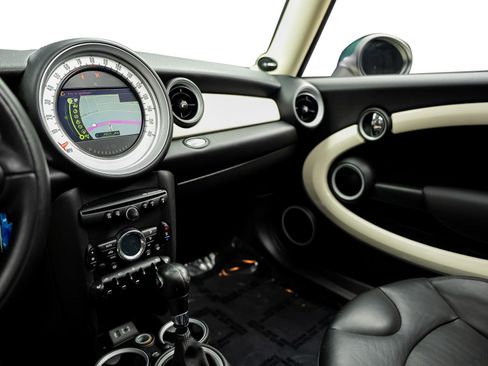 Used 2013 MINI Cooper Clubman S image 43