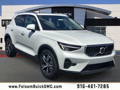 Used 2023 Volvo XC40 B5 Plus