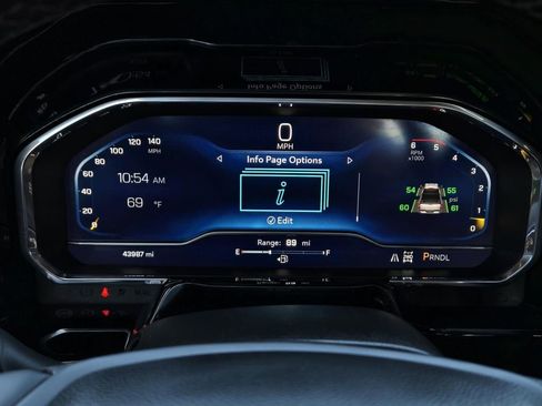 Used 2024 Chevrolet Silverado 2500 LT image 2