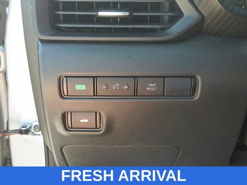 Used 2023 Nissan Sentra S FWD image 30