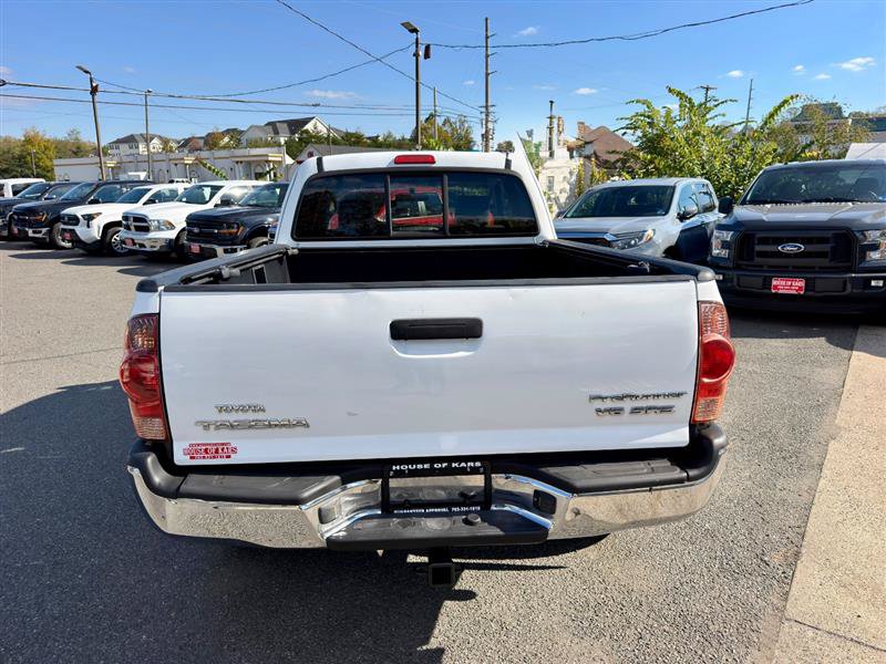 Used 2008 Toyota Tacoma PreRunner w/ SR5 Pkg #2 RWD image 3