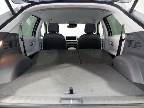 Used 2024 Hyundai Ioniq 5 SEL RWD image 44