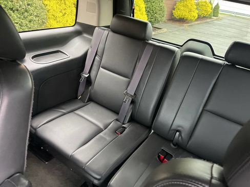 Used 2013 Chevrolet Tahoe LTZ image 34