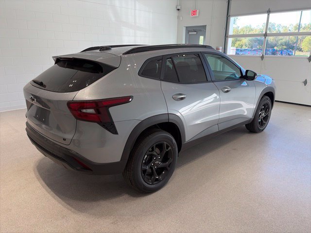 New 2026 Chevrolet Trax LT w/ Driver Confidence Package FWD image 6