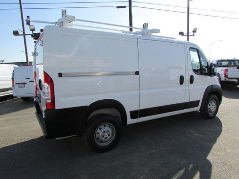 Used 2023 RAM ProMaster 2500 w/ Driver Convenience Group image 6