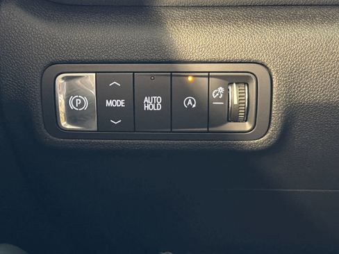 Used 2026 GMC Terrain Elevation w/ Black Edition image 39