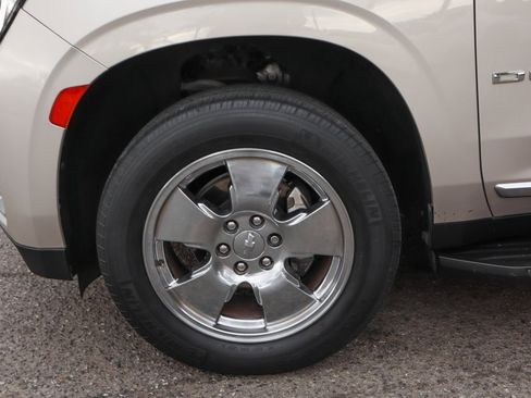 Used 2021 GMC Yukon Denali w/ LPO, Illumination Package image 51